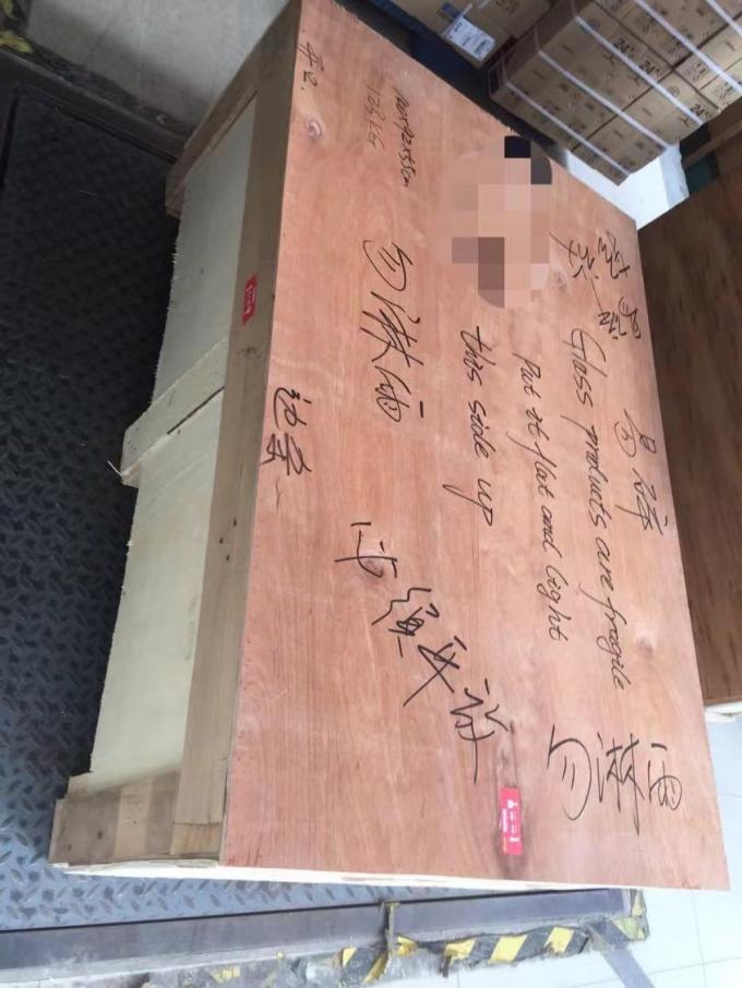 ال سی دی panel shipping package